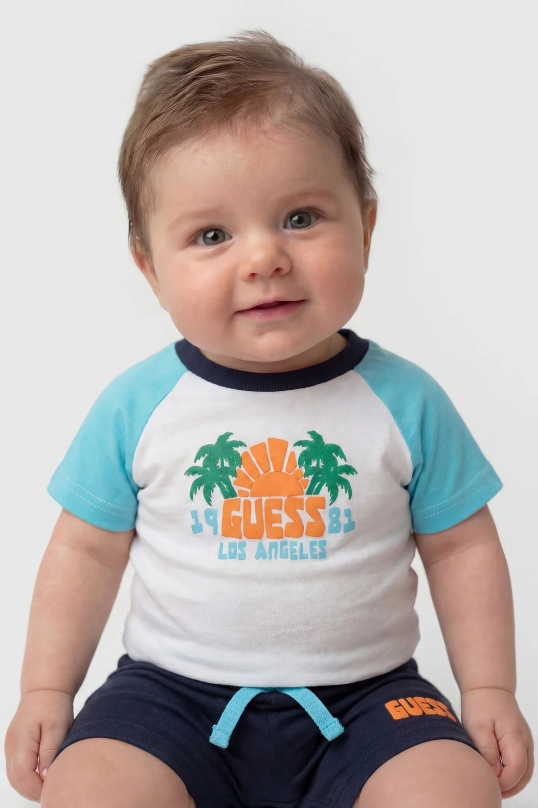 Set t-shirt e shorts in cotone - Guess