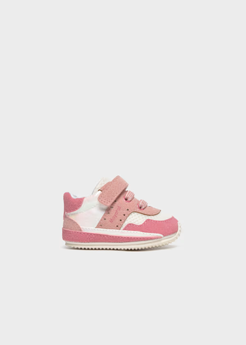 Scarpe sportive neonata