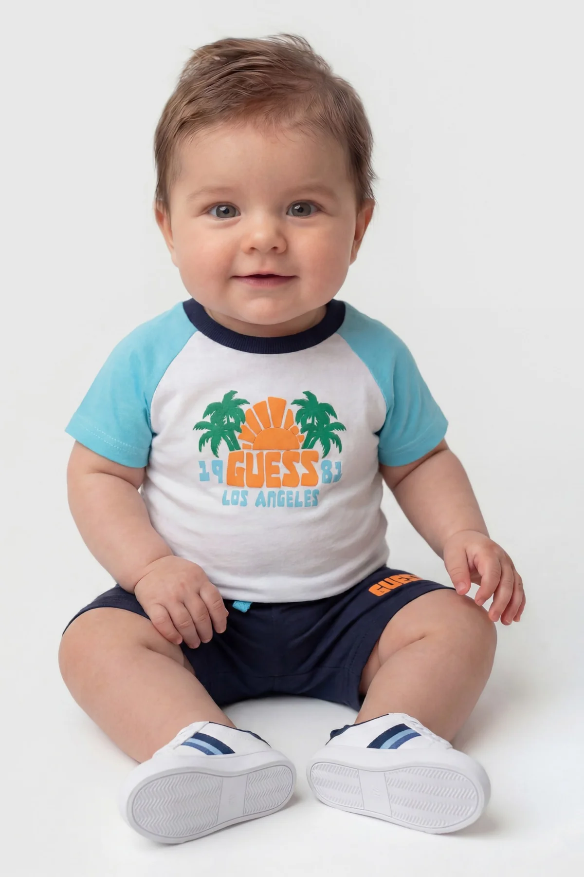 Set t-shirt e shorts in cotone - Guess