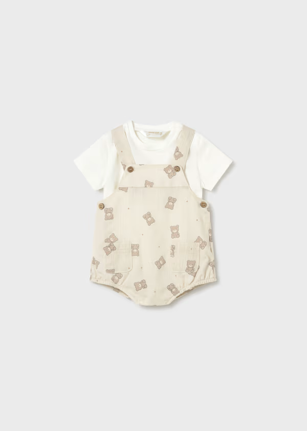 Completo salopette stampata e maglietta neonato