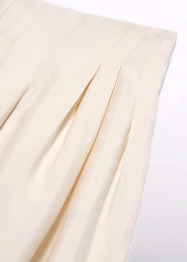 Pantalone lungo morbido con pieghe