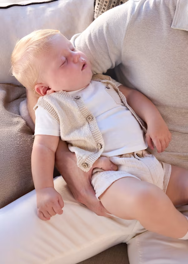 Set 3 pezzi con gilet neonato
