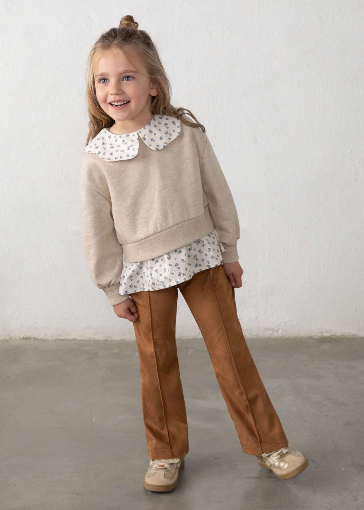 Completo leggings effetto pelle e blusa bambina
