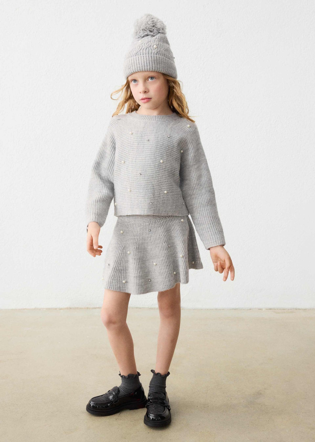 Maglione a maglia con perle bambina