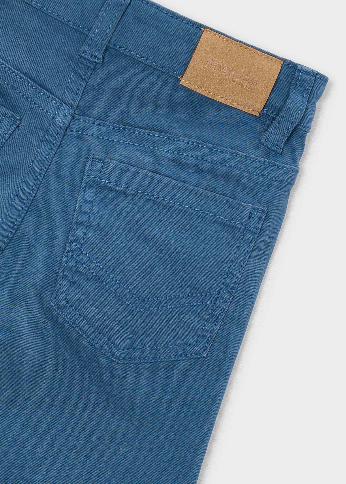 Pantalone basico slim fit tasche bambino