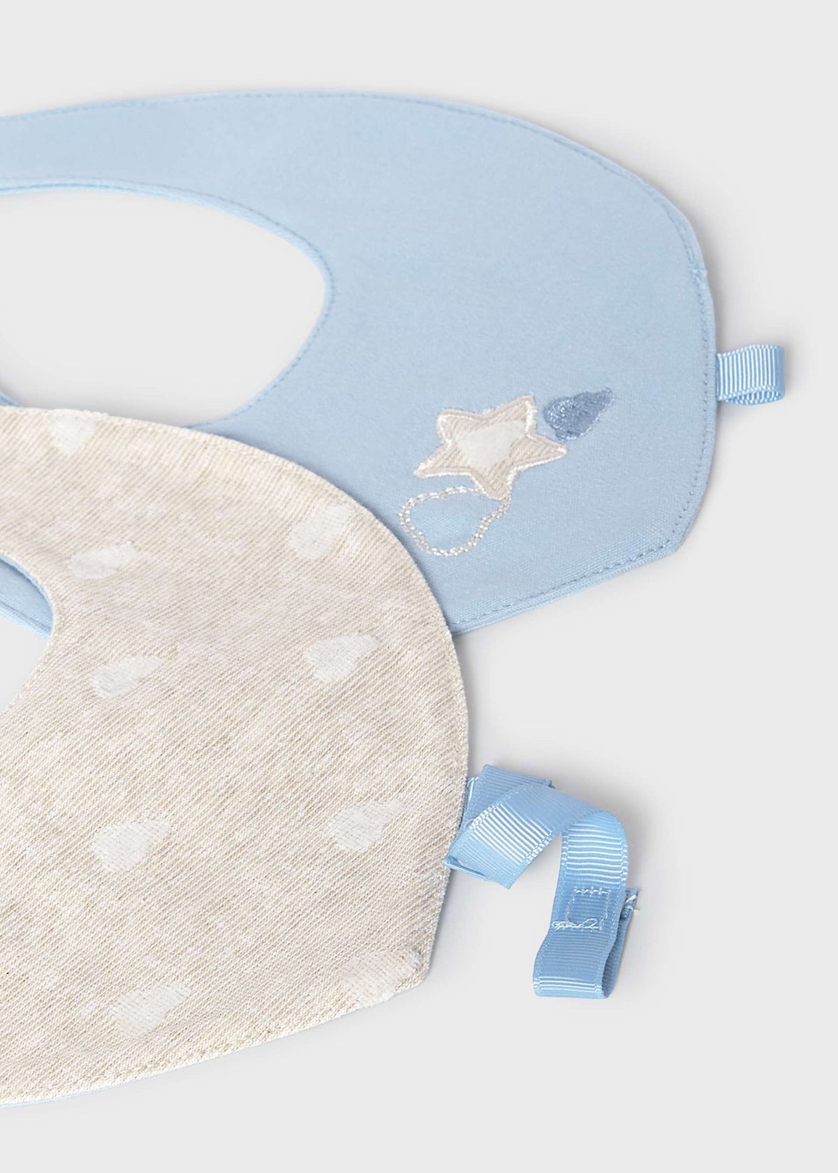 Set 2 bavaglini impermeabili con porta ciuccio neonata